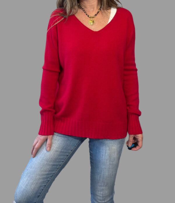 Sueter Cola Rojo - Image 2