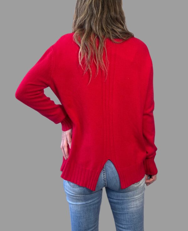 Sueter Cola Rojo - Image 3